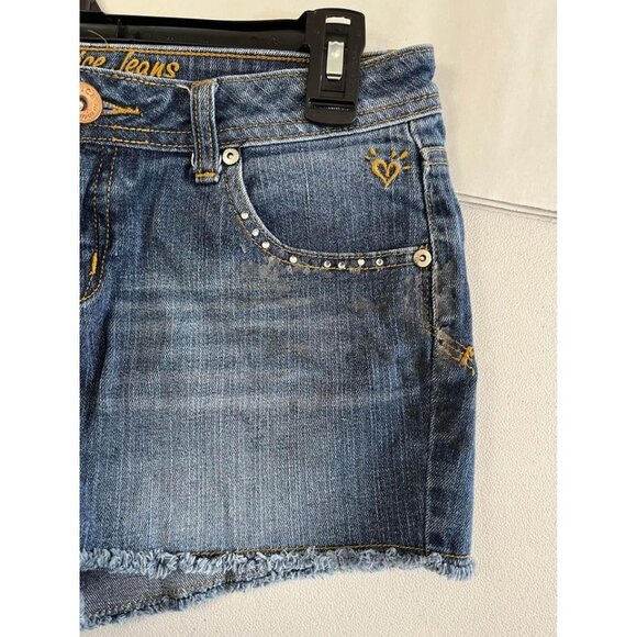 Justice jean shorts distressed look size 16 R kids - Picture 8 of 9